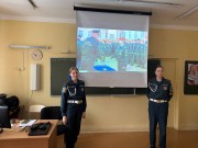 Школьникам Заречного рассказали о профессии пожарного-спасателя 