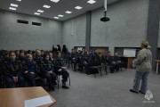 В преддверии праздников курсанты посетили кадетские классы
