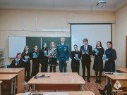 Курсанты Уральского института ГПС МЧС России ведут профориентационную работу со школьниками в регионах