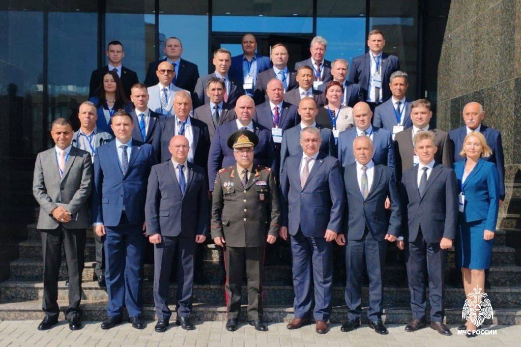 Представитель Уральского института ГПС МЧС России выступила на конференции в г. Баку Представитель Уральского института ГПС МЧС России выступила на конференции в г. Баку