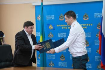 Подписание договора о сотрудничестве