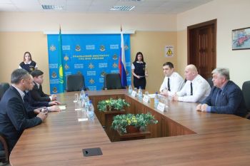 Подписание договора о сотрудничестве