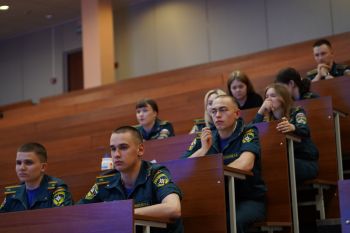 В институте состоялся региональный круглый стол «Физика и проблемы безопасности в XXI веке»