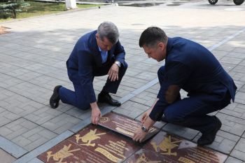 Встретились спустя годы