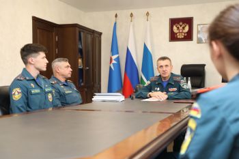 Встреча начальника института с новыми сотрудниками