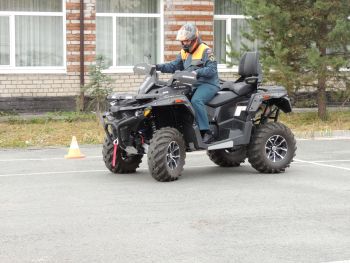 В Уральском институте ГПС МЧС России состоялся выпуск водителей внедорожных автомототранспортных средств 