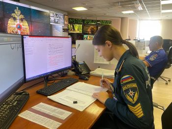 Курсанты выпускных курсов проходят стажировку в ЦУКС Главного Управления МЧС России по Свердловской области 