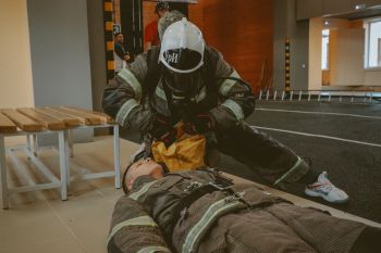 Лучшее звено газодымозащитной службы Уральского института ГПС МЧС России 2025 Лучшее звено газодымозащитной службы Уральского института ГПС МЧС России 2025