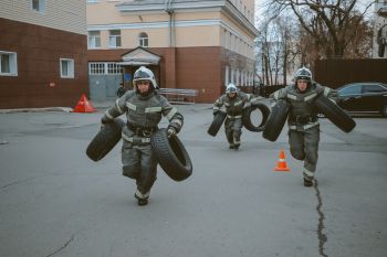 Лучшее звено газодымозащитной службы Уральского института ГПС МЧС России 2025 Лучшее звено газодымозащитной службы Уральского института ГПС МЧС России 2025