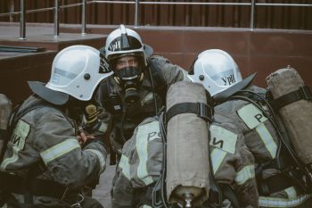 Лучшее звено газодымозащитной службы Уральского института ГПС МЧС России 2025