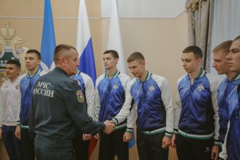 Подведены итоги спортивного сезона сборной института