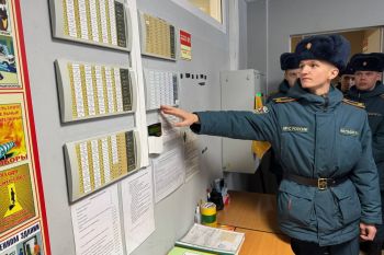 Курсанты института прошли практическое занятие по изучению систем пожарной автоматики Курсанты института прошли практическое занятие по изучению систем пожарной автоматики