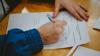 В институте прошли соревнования по гиревому спорту, приуроченные ко Дню народного единства В институте прошли соревнования по гиревому спорту, приуроченные ко Дню народного единства