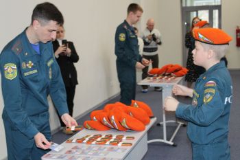 Сотрудники института поддержали юных кадетов в важный день Сотрудники института поддержали юных кадетов в важный день