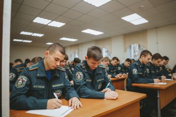 Личный состав института принял участие в Международной образовательно-патриотической акции «Фестиваль сочинений РусФест»