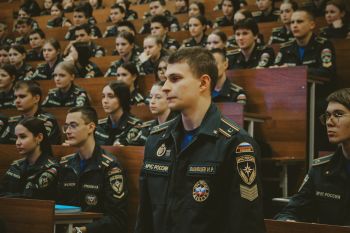 В институте состоялась встреча руководства со студентами