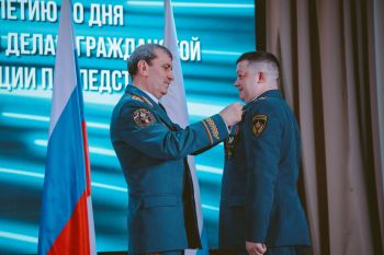 Торжество мужества и долга: в Уральском институте ГПС МЧС России отметили День спасателя и 35-летие ведомства