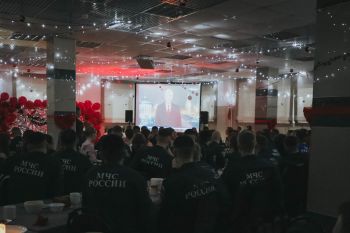 Курсанты института встретили Новый 2026 год