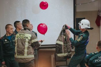 Курсанты института встретили Новый 2026 год