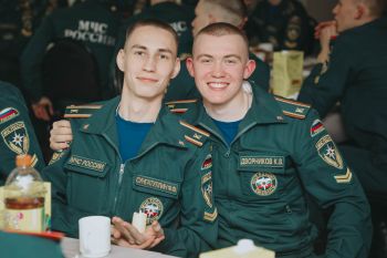 Курсанты института встретили Новый 2026 год