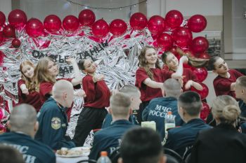 Курсанты института встретили Новый 2026 год