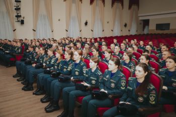 Курсанты второго курса завершают праздничные выходные