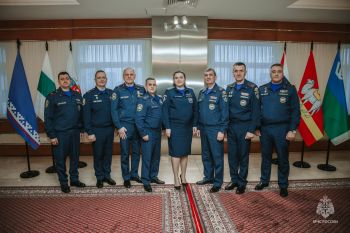 На Ямале руководство вуза приняло участие в подведении итогов деятельности подсистемы РСЧС Уральского федерального округа за 2025 год На Ямале руководство вуза приняло участие в подведении итогов деятельности подсистемы РСЧС Уральского федерального округа за 2025 год