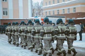 В Уральском институте ГПС МЧС России прошла церемония передачи касок и заступления на боевое дежурство В Уральском институте ГПС МЧС России прошла церемония передачи касок и заступления на боевое дежурство