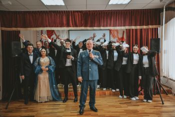 Личный состав института поздравил сотрудниц медико-санитарной части МВД России с наступающим 8 Марта