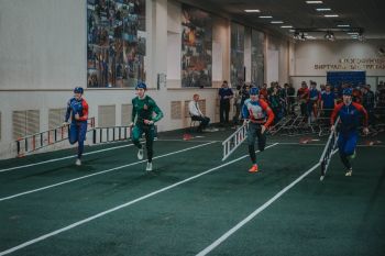 Определены лучшие из лучших в пожарно-спасательном спорте: Уральский институт занял второе место