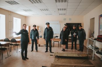 «Подписан договор о сотрудничестве между Уральским институтом ГПС МЧС России и Уральским учебным спасательным центром МЧС России»