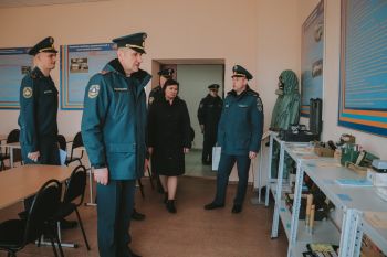 «Подписан договор о сотрудничестве между Уральским институтом ГПС МЧС России и Уральским учебным спасательным центром МЧС России»