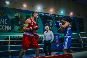 «Путь чемпиона: успехи курсанта Уральского института ГПС МЧС России Данила Шенхнета в боксе» «Путь чемпиона: успехи курсанта Уральского института ГПС МЧС России Данила Шенхнета в боксе»