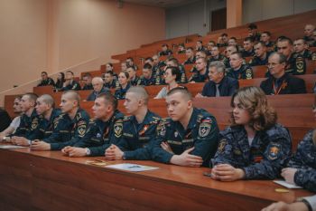 Межвузовская интеллектуальная игра «Этих дней не смолкнет слава!»