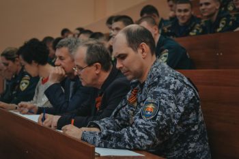Межвузовская интеллектуальная игра «Этих дней не смолкнет слава!»
