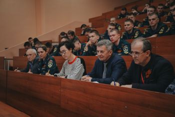 Межвузовская интеллектуальная игра «Этих дней не смолкнет слава!»