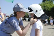 В Международный день защиты детей курсанты института делятся знаниями