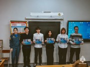 Курсанты Уральского института ГПС МЧС России ведут профориентационную работу со школьниками в регионах