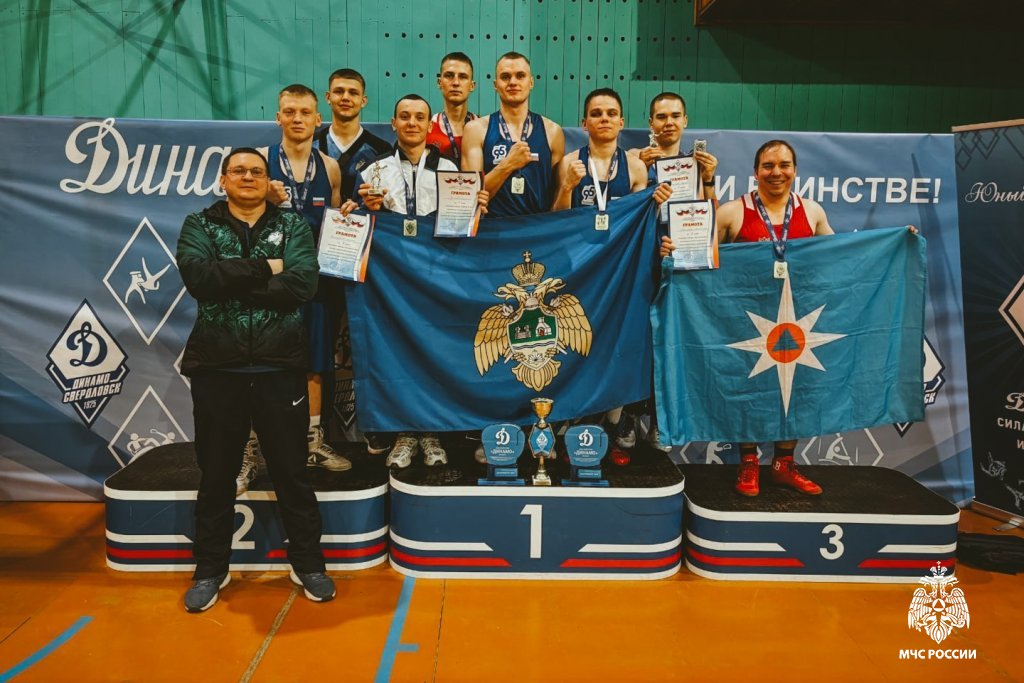 Курсанты института отличились на областном турнире по боксу Курсанты института отличились на областном турнире по боксу