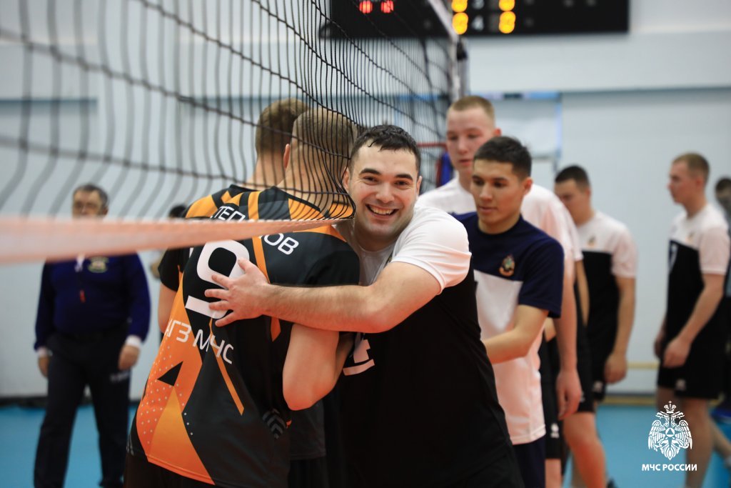 Завершился волейбольный турнир среди вузов МЧС России! Завершился волейбольный турнир среди вузов МЧС России!