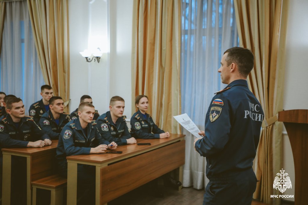 В Уральском институте ГПС МЧС России прошла олимпиада по Государственному пожарному надзору: кто стал лучшим? В Уральском институте ГПС МЧС России прошла олимпиада по Государственному пожарному надзору: кто стал лучшим?