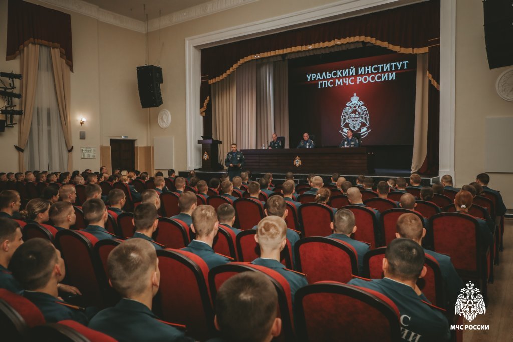 В институте прошел открытый диалог с руководством учебного заведения В институте прошел открытый диалог с руководством учебного заведения