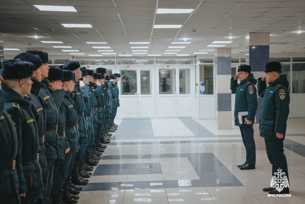С новыми силами курсанты 2 курса Уральского института ГПС МЧС России вернулись к учебе после зимних каникул С новыми силами курсанты 2 курса Уральского института ГПС МЧС России вернулись к учебе после зимних каникул
