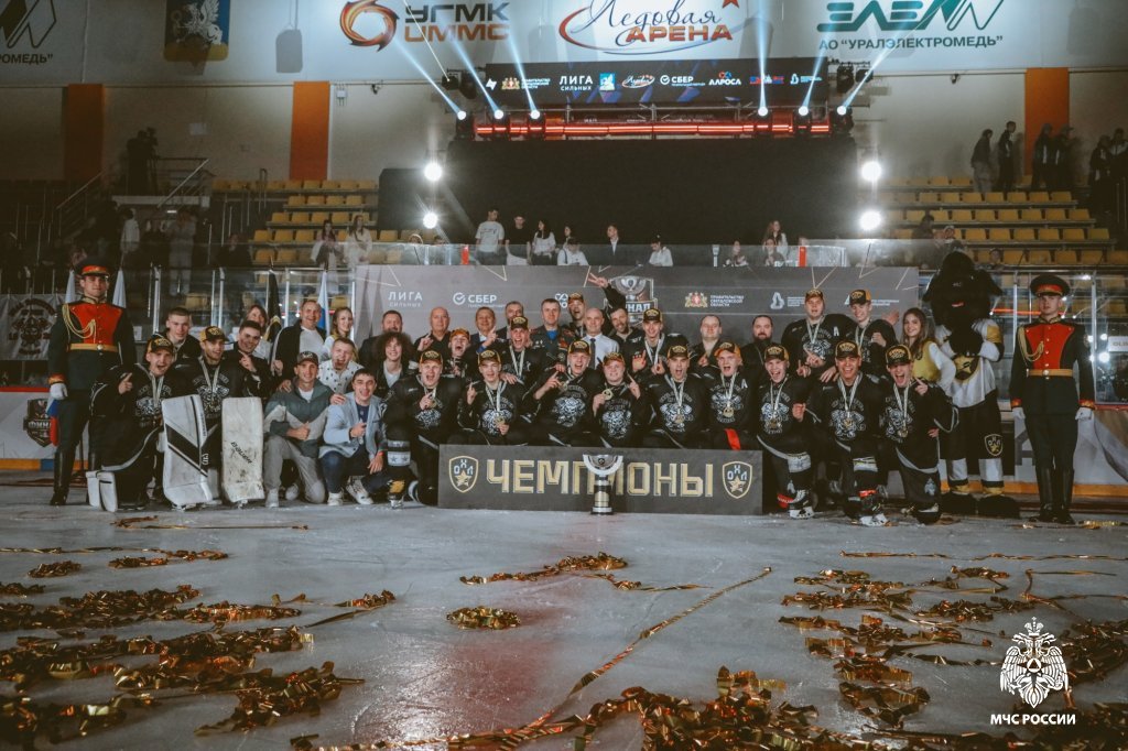 «Огненный щит»: пламя победы в двух дивизионах «Огненный щит»: пламя победы в двух дивизионах
