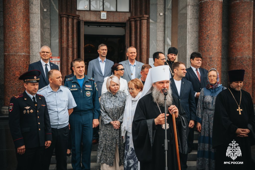 Торжественное открытие фотовыставки «Жизнь в служении» Торжественное открытие фотовыставки «Жизнь в служении»