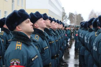 Участие личного состава Уральского института ГПС МЧС России в гарнизонной тренировке военного парада