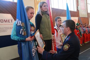 Торжественное закрытие Всероссийских соревнований по пожарно-спасательному спорту среди образовательных организаций высшего образования МЧС России в закрытом помещении