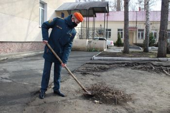 Волонтёры вуза стали участниками акции «Весенняя неделя добра»