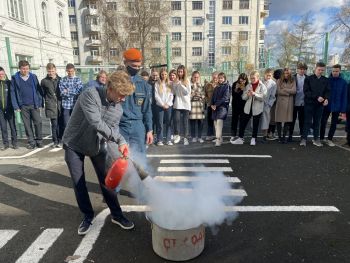 В школах Екатеринбурга прошли  открытые уроки по безопасности жизнедеятельности