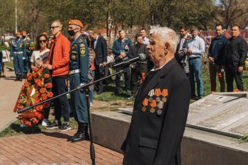 Курсанты приняли участие в акции памяти у мемориала «Вечная слава героям 1941-1945 гг.»